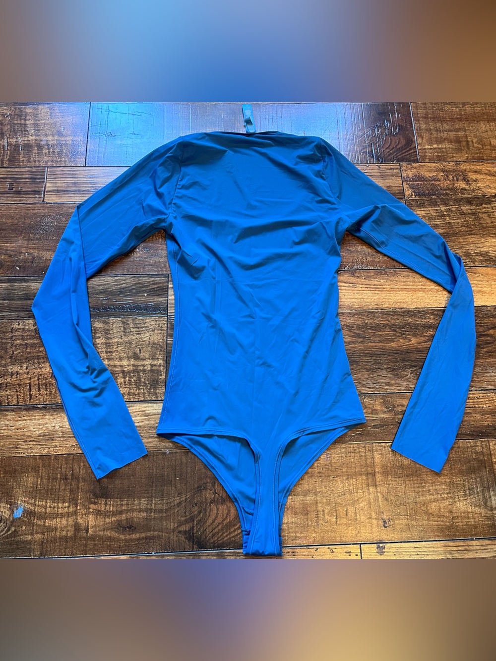 SKIMS Jelly Sheer Long Sleeve Bodysuit - Picture 3 of 3